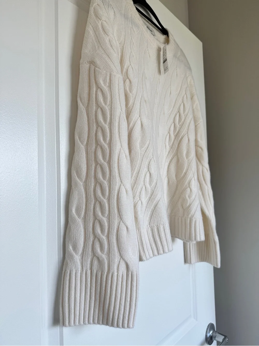 NWT J. CREW Spring Street 100% cashmere twisted cable-knit sweater ivory M